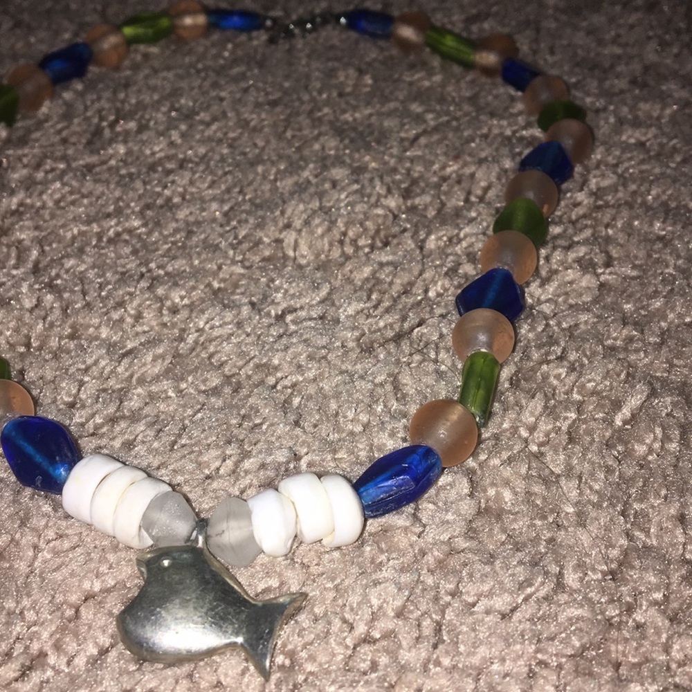 Necklace - Picture 2 of 3